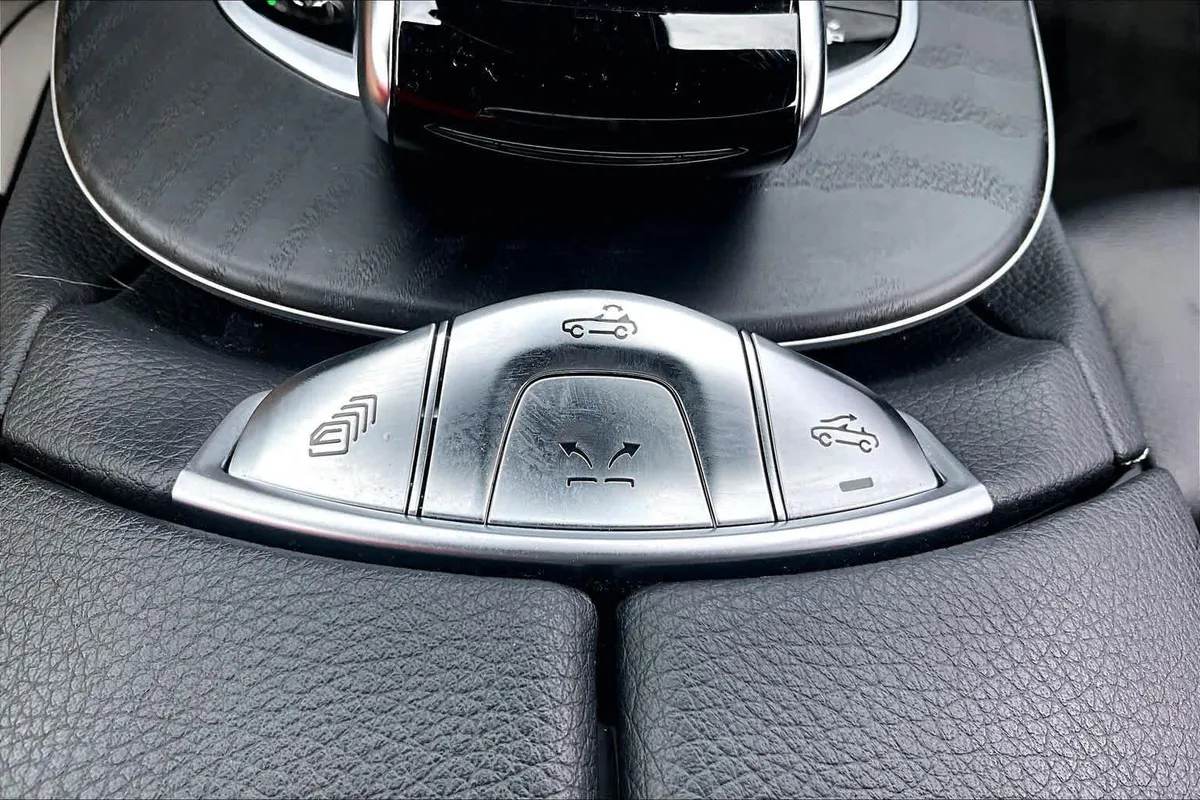 2023 Mercedes-Benz E 450 E 450 thumbnail 34