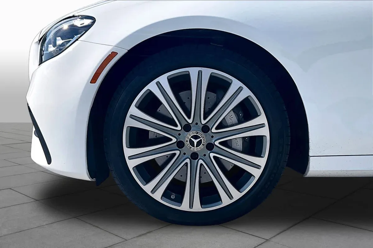 2023 Mercedes-Benz E 450 E 450 thumbnail 11