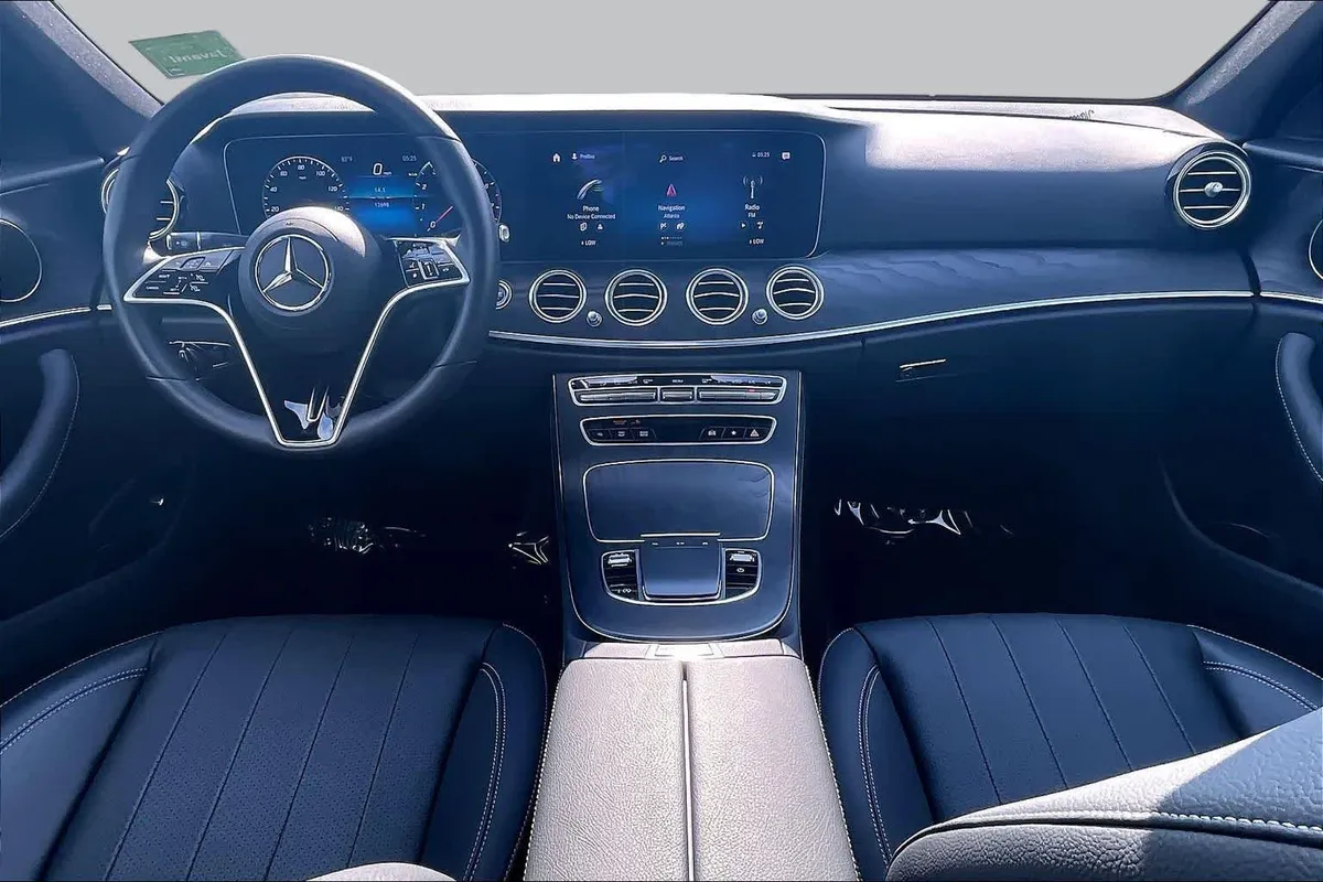 2023 Mercedes-Benz E 450 E 450 thumbnail 16
