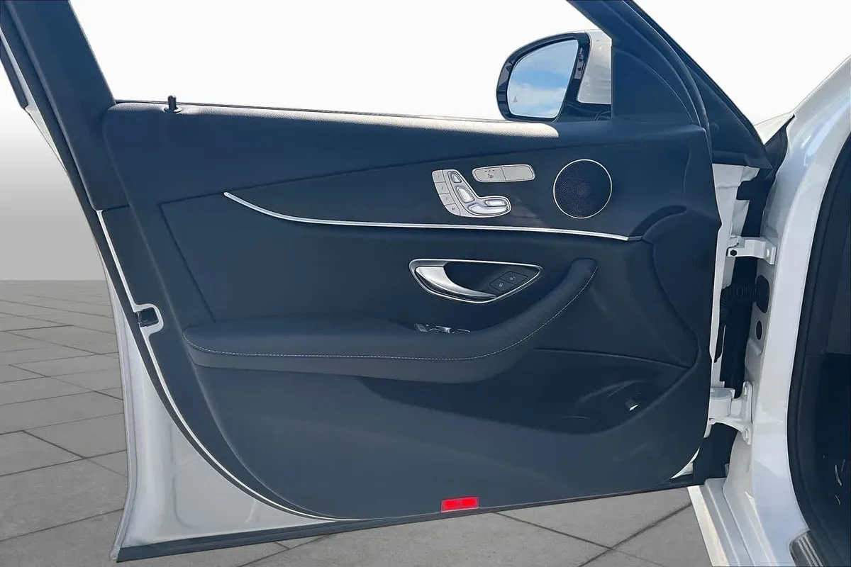2023 Mercedes-Benz E 450 E 450 thumbnail 22