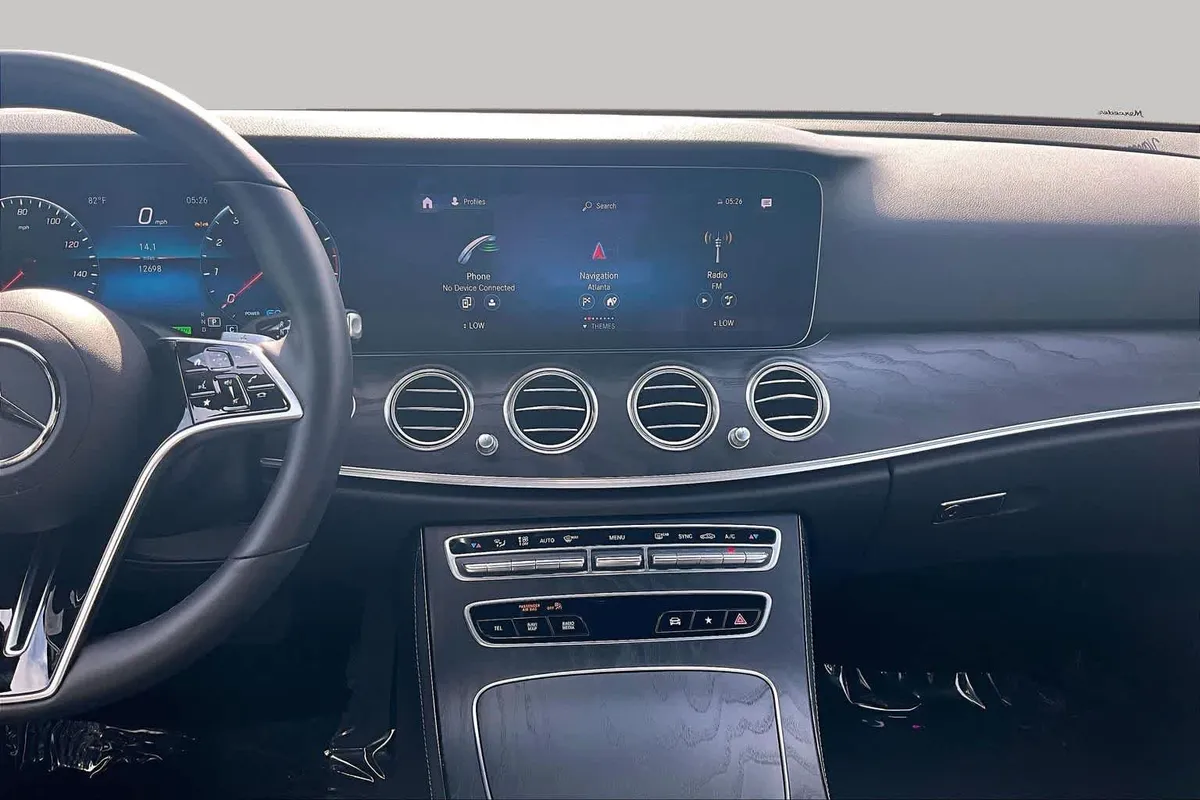 2023 Mercedes-Benz E 450 E 450 thumbnail 7