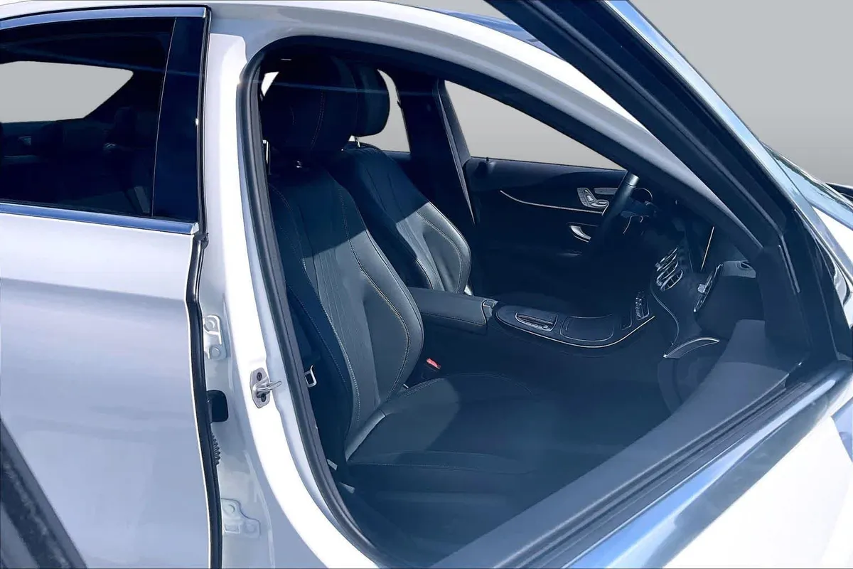 2023 Mercedes-Benz E 450 E 450 thumbnail 9