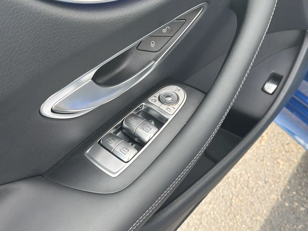 2023 Mercedes-Benz E-Class AMG® E 53 thumbnail 22
