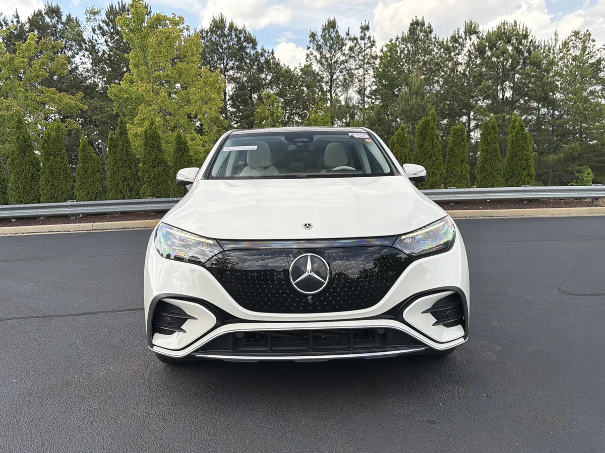 2023 Mercedes-Benz EQE EQE 350+ thumbnail 9