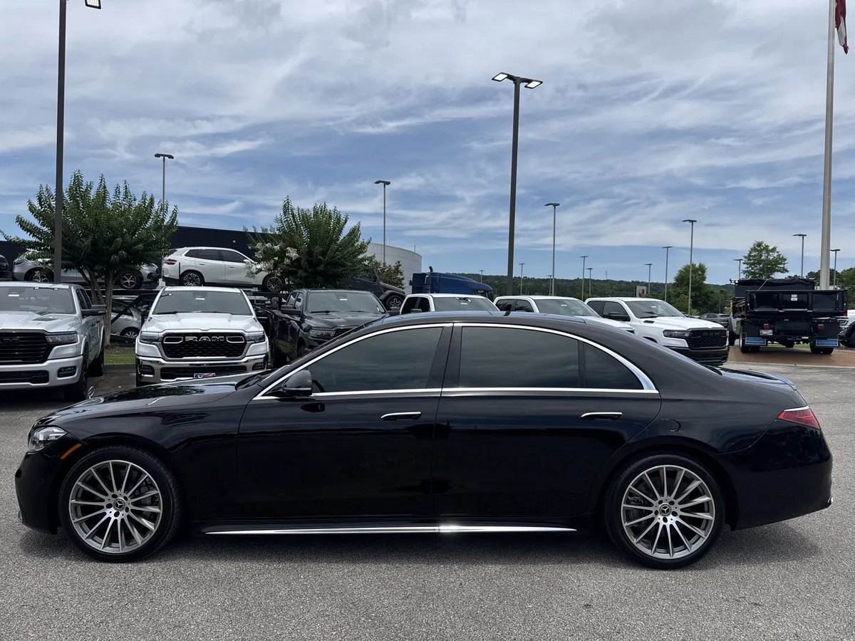 2023 Mercedes-Benz S-Class S 500 thumbnail 4