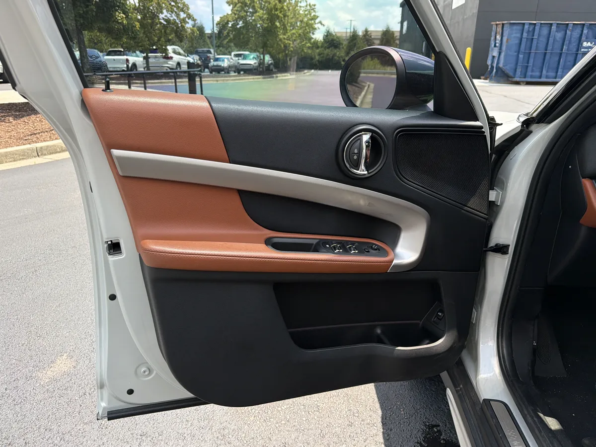 2023 MINI Countryman Cooper S thumbnail 15