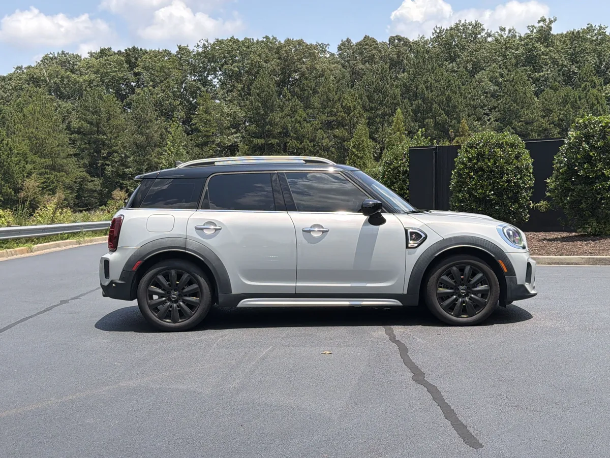 2023 MINI Countryman Cooper S thumbnail 4