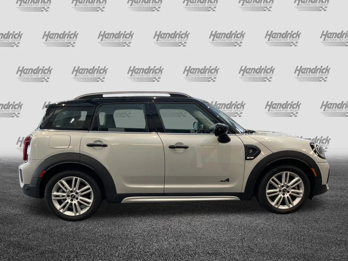 2023 MINI Countryman Cooper S thumbnail 10