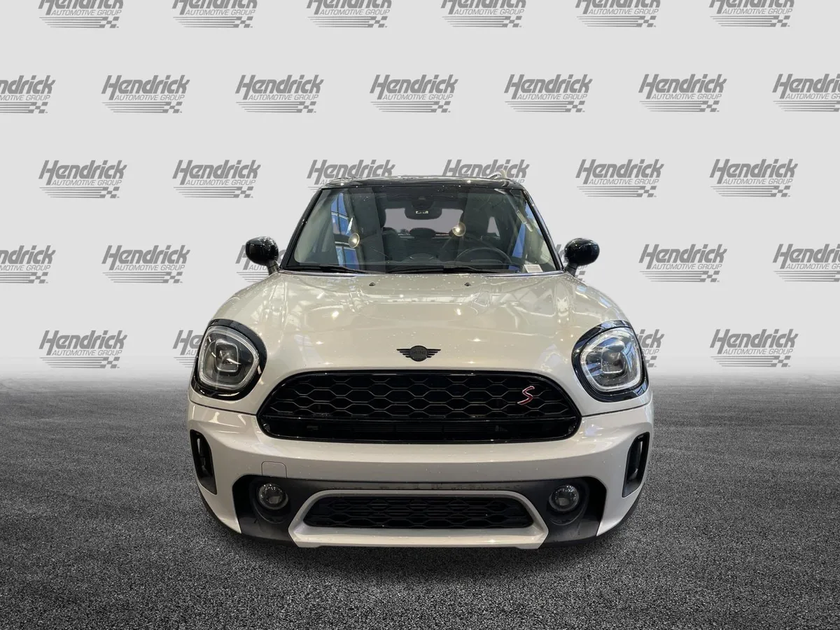 2023 MINI Countryman Cooper S thumbnail 2