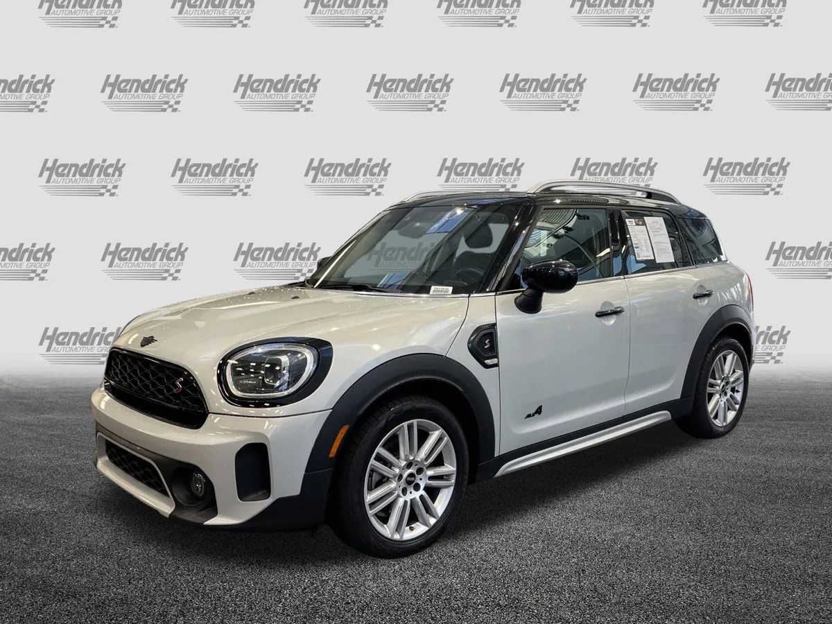 2023 MINI Countryman Cooper S thumbnail 5