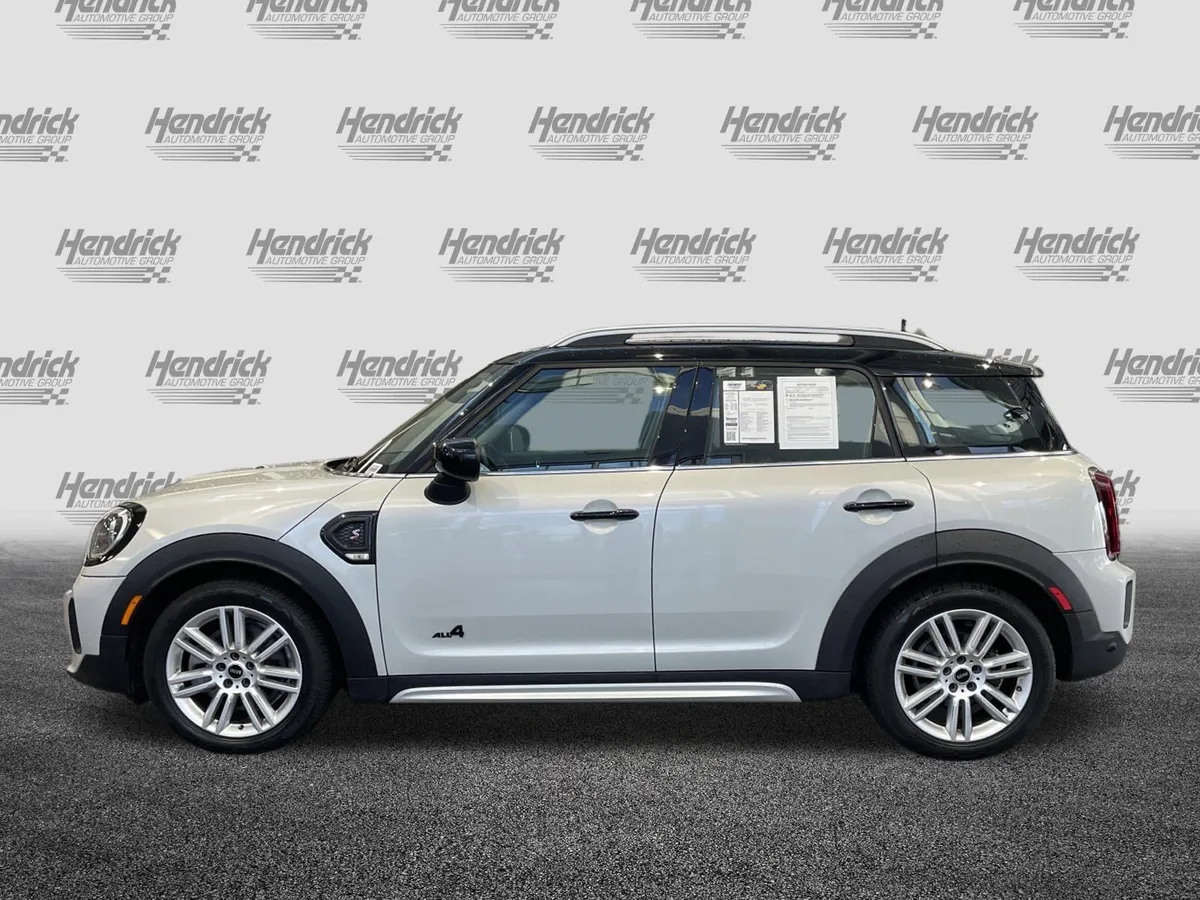 2023 MINI Countryman Cooper S thumbnail 6