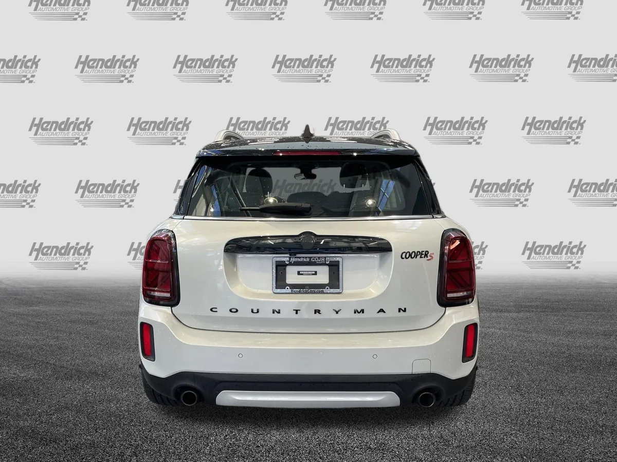 2023 MINI Countryman Cooper S thumbnail 8