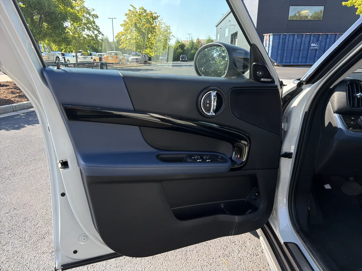 2023 MINI Countryman Cooper S thumbnail 14