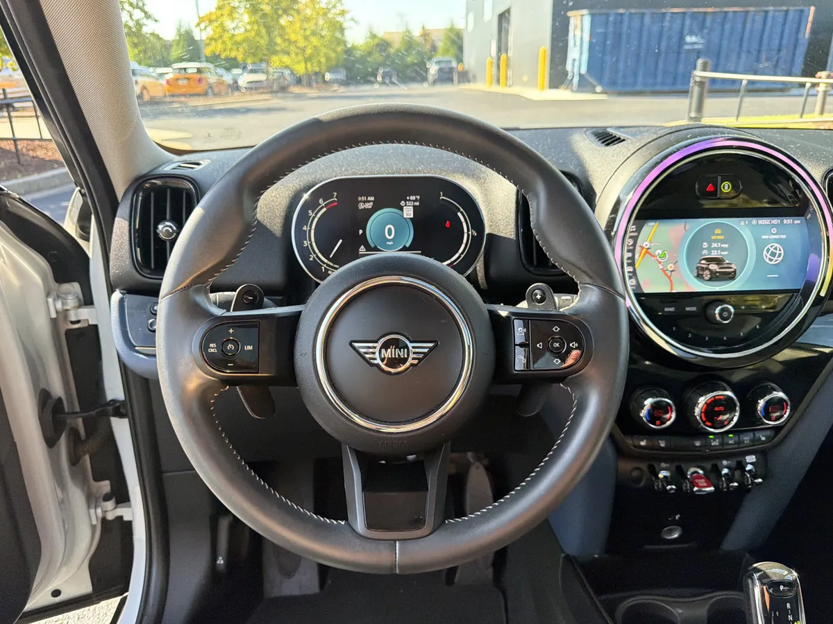 2023 MINI Countryman Cooper S thumbnail 16