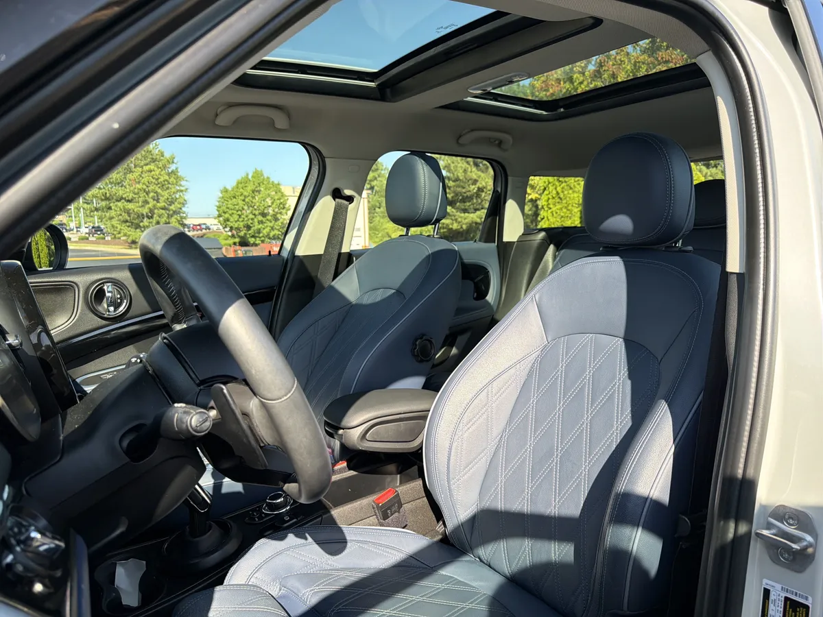 2023 MINI Countryman Cooper S thumbnail 6