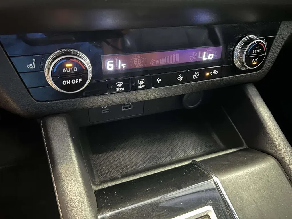 2023 Mitsubishi Outlander SE Special Edition thumbnail 23