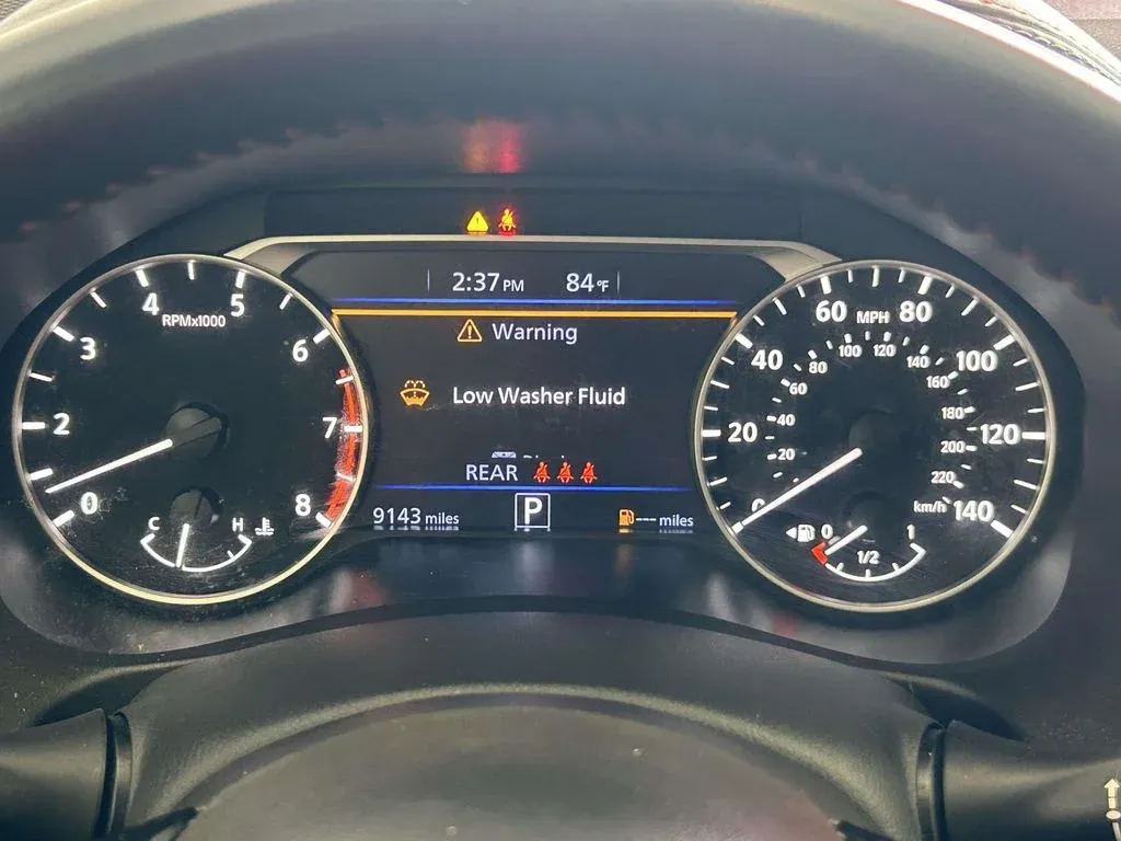 2023 Nissan Altima 2.5 SR thumbnail 27