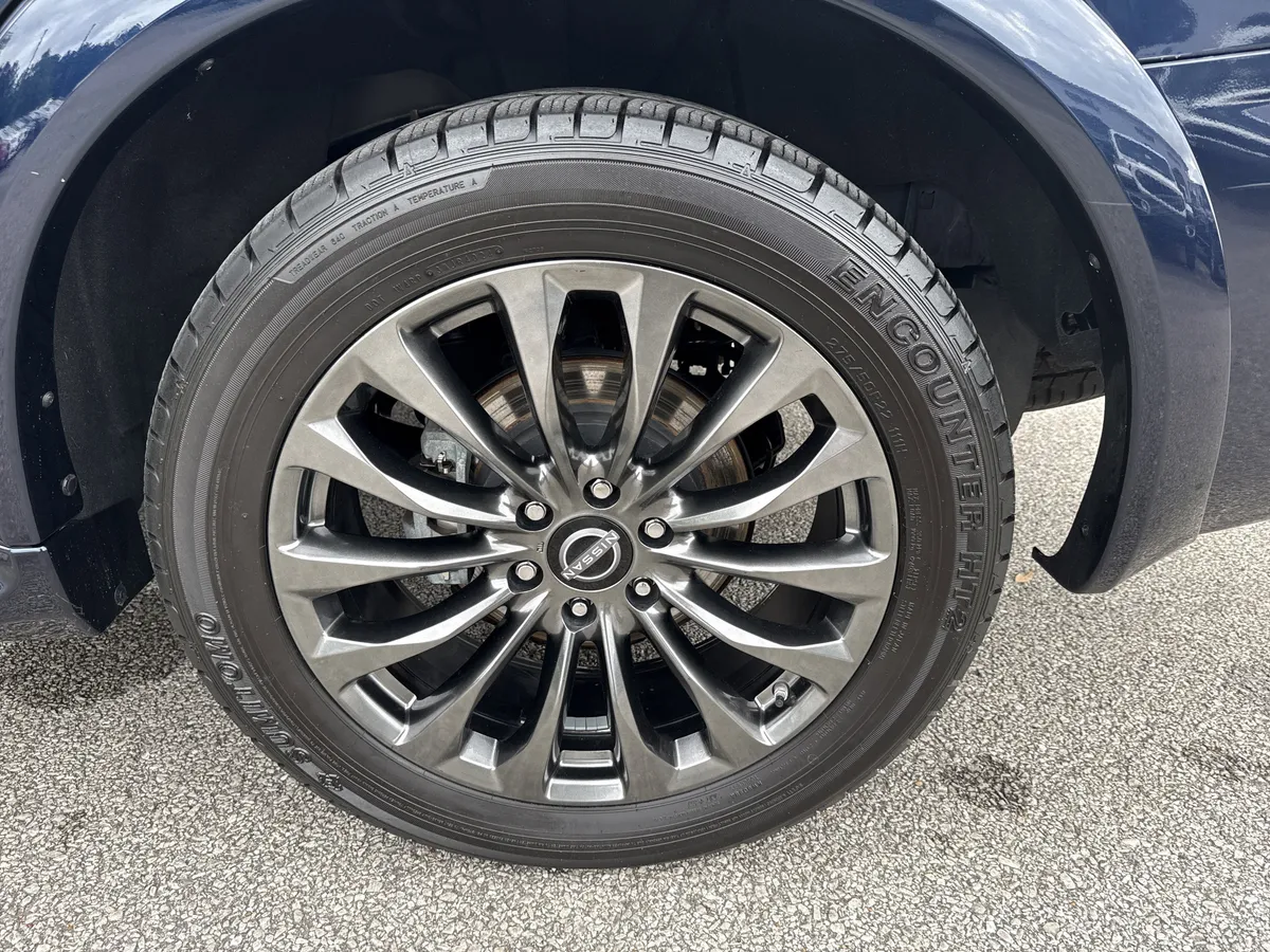 2023 Nissan Armada Platinum thumbnail 22