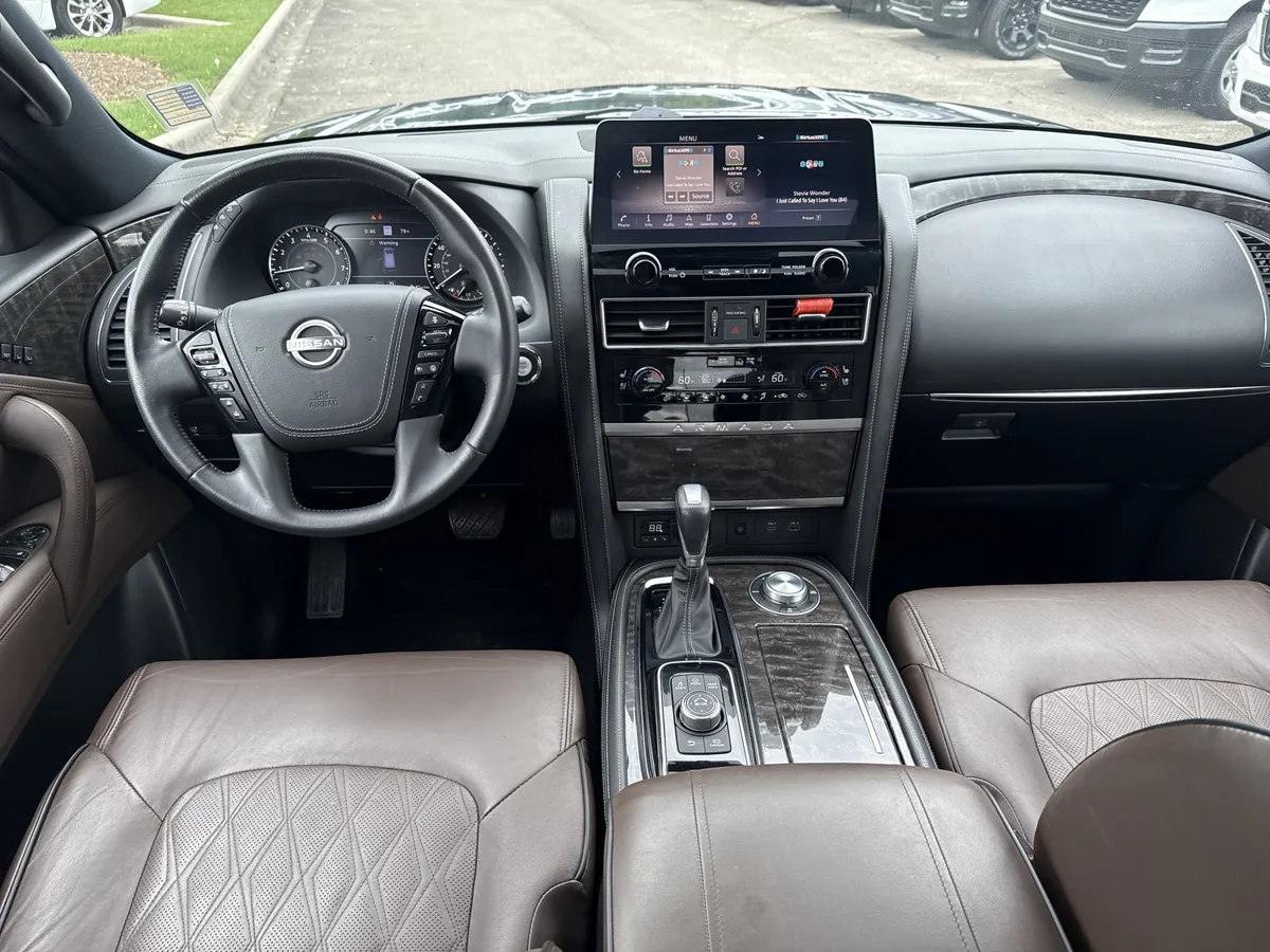 2023 Nissan Armada Platinum thumbnail 25