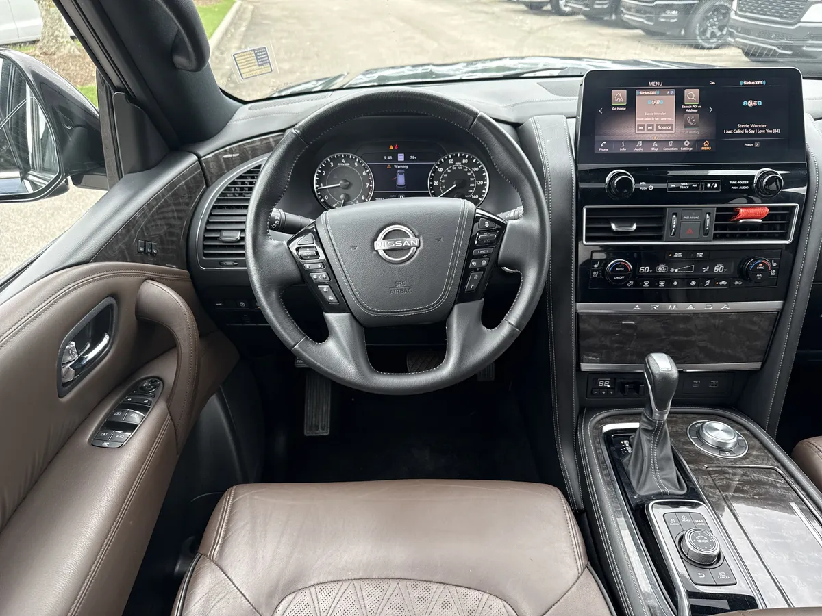 2023 Nissan Armada Platinum thumbnail 26
