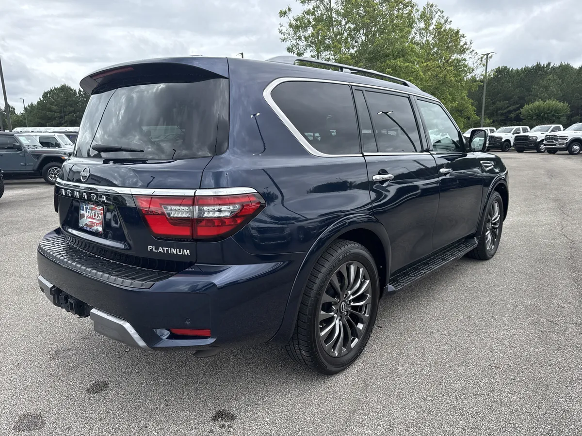2023 Nissan Armada Platinum thumbnail 7