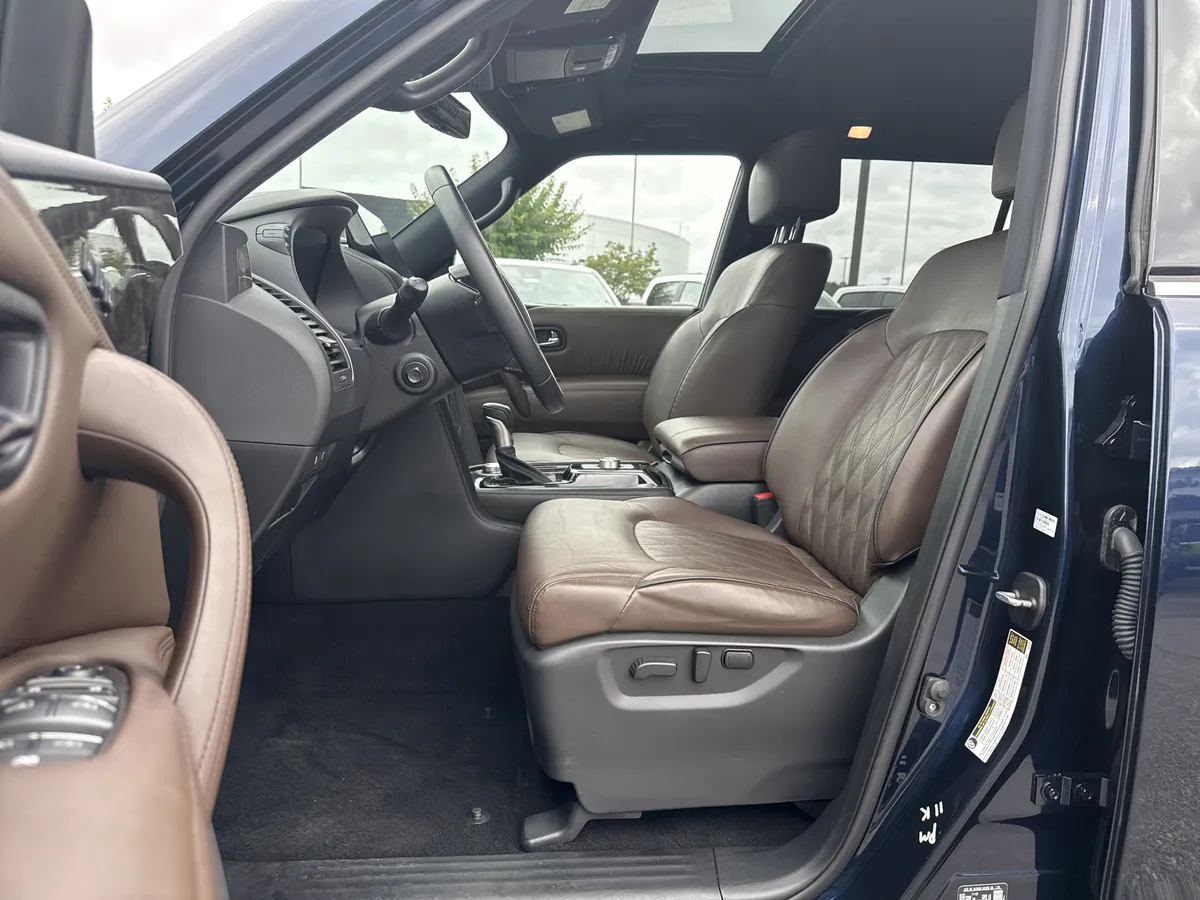 2023 Nissan Armada Platinum thumbnail 9