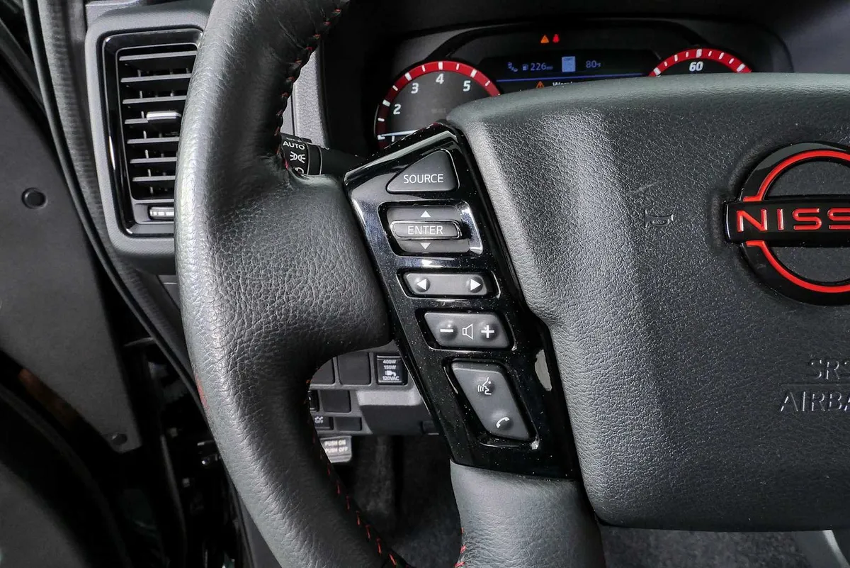 2023 NISSAN FRONTIER PRO-X thumbnail 10