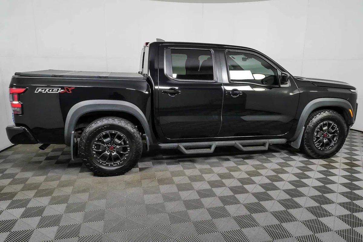 2023 NISSAN FRONTIER PRO-X thumbnail 2