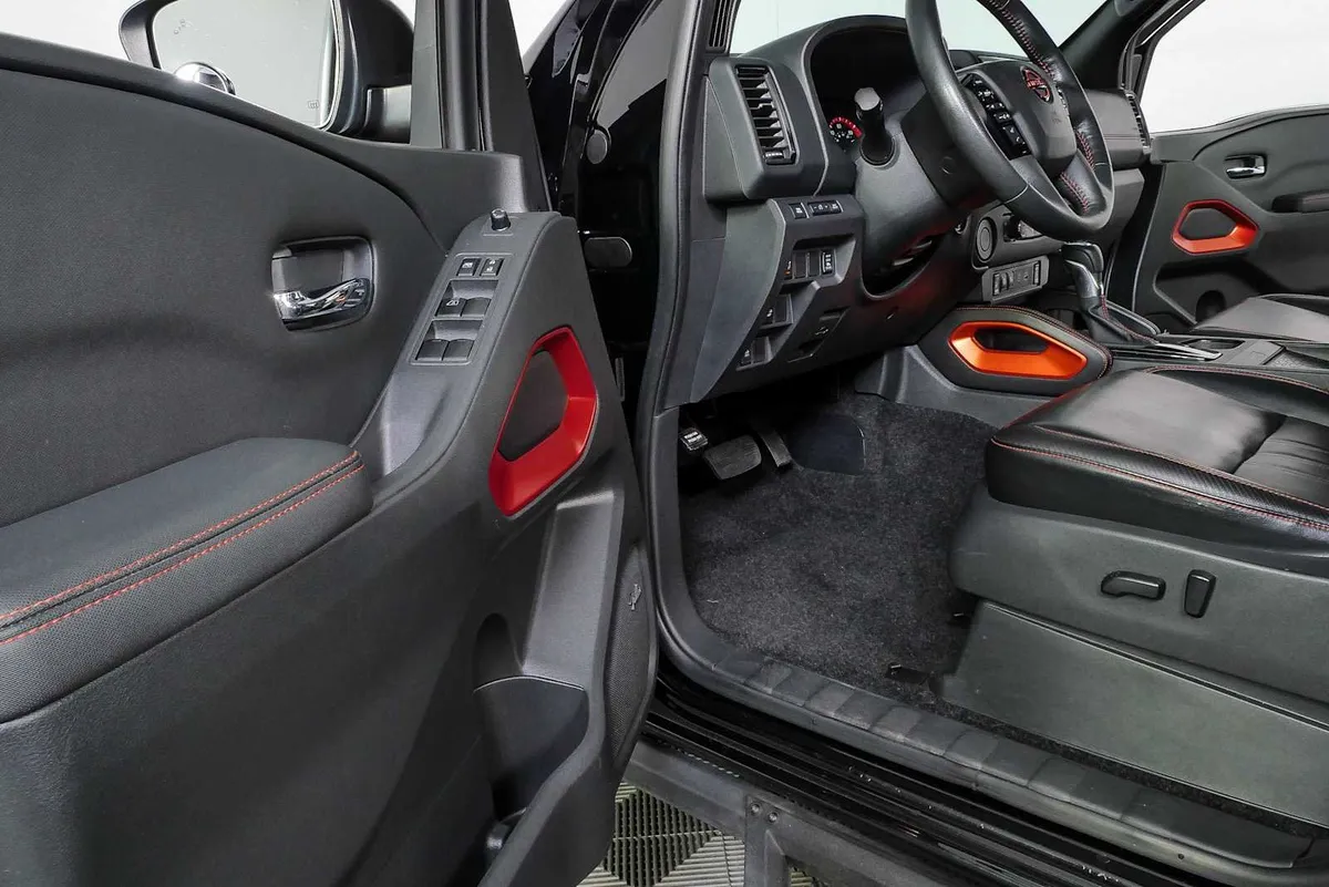 2023 NISSAN FRONTIER PRO-X thumbnail 8