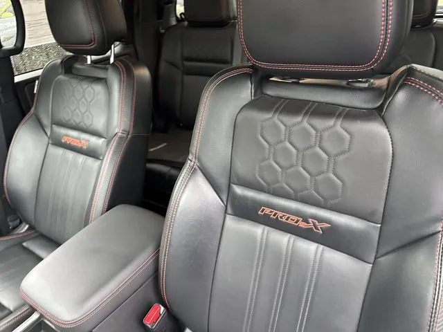 2023 Nissan Frontier PRO-X thumbnail 14