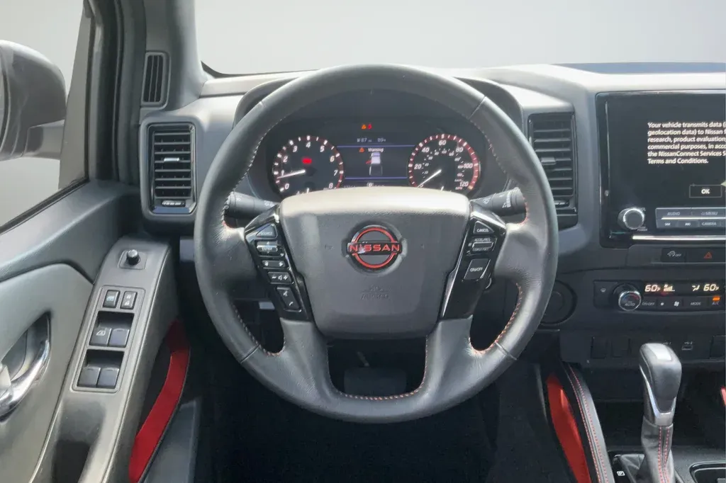 2023 Nissan Frontier PRO-X thumbnail 15