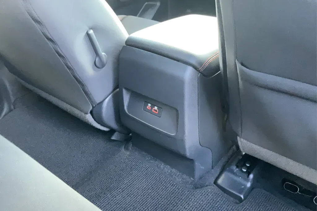 2023 Nissan Frontier PRO-X thumbnail 22