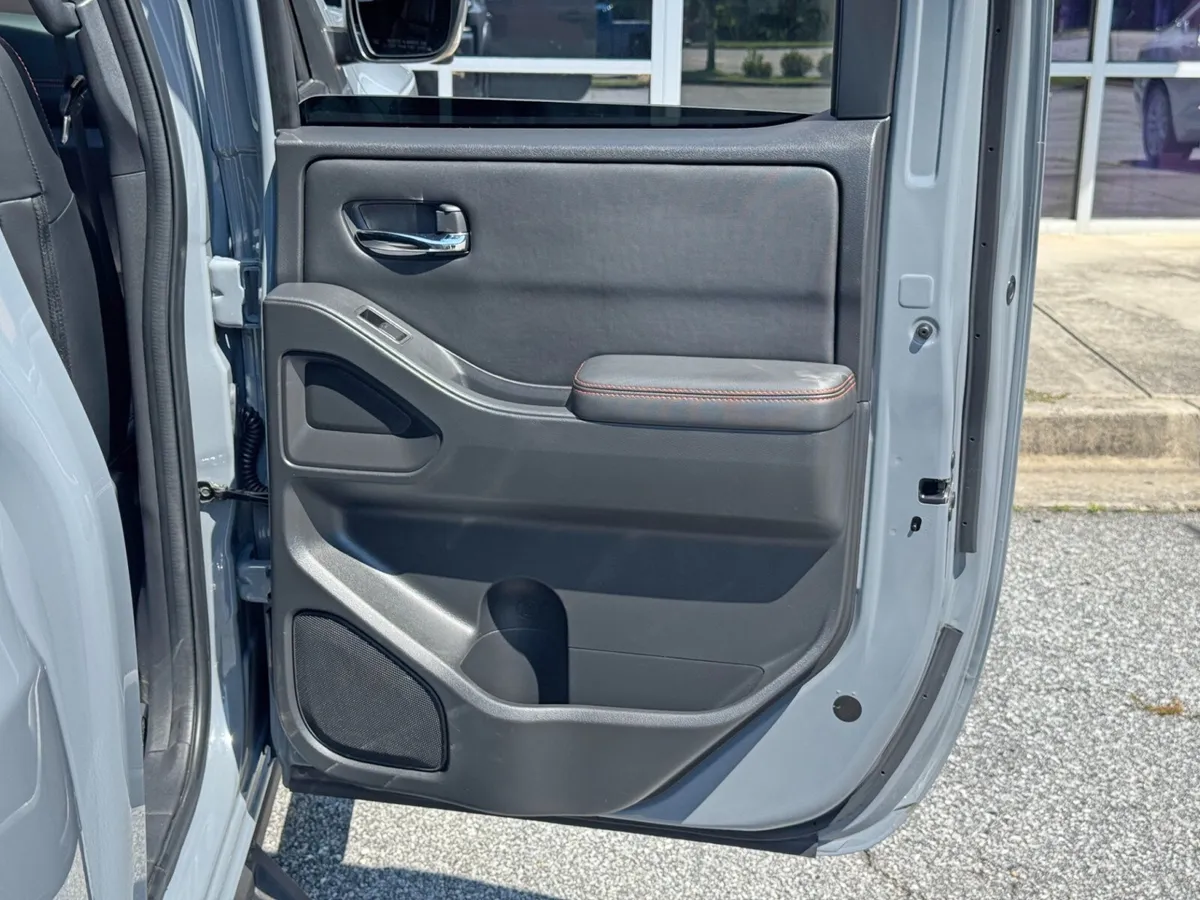 2023 Nissan Frontier PRO-X w/ Premium Tech & Convenience Packages thumbnail 42