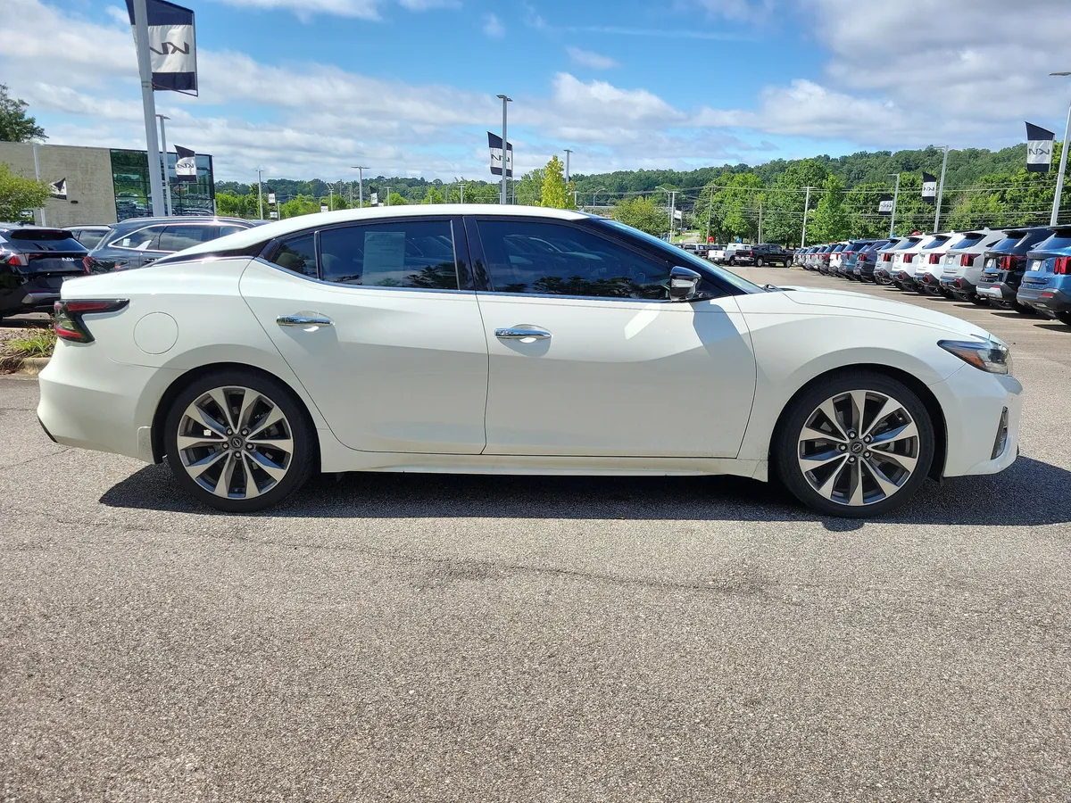 2023 Nissan Maxima Platinum thumbnail 6