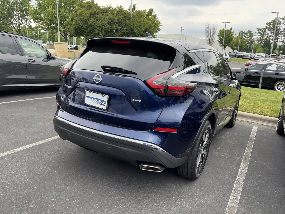 2023 Nissan Murano S thumbnail 24