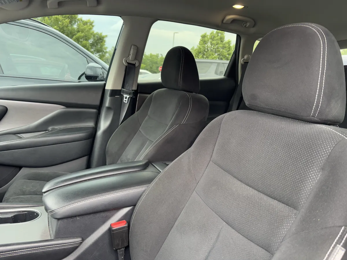 2023 Nissan Murano S thumbnail 31