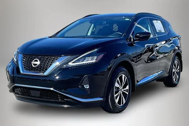 2023 Nissan Murano SV thumbnail 2