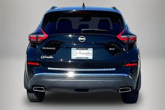2023 Nissan Murano SV thumbnail 6