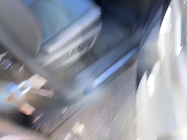 2023 Nissan Pathfinder Platinum thumbnail 34