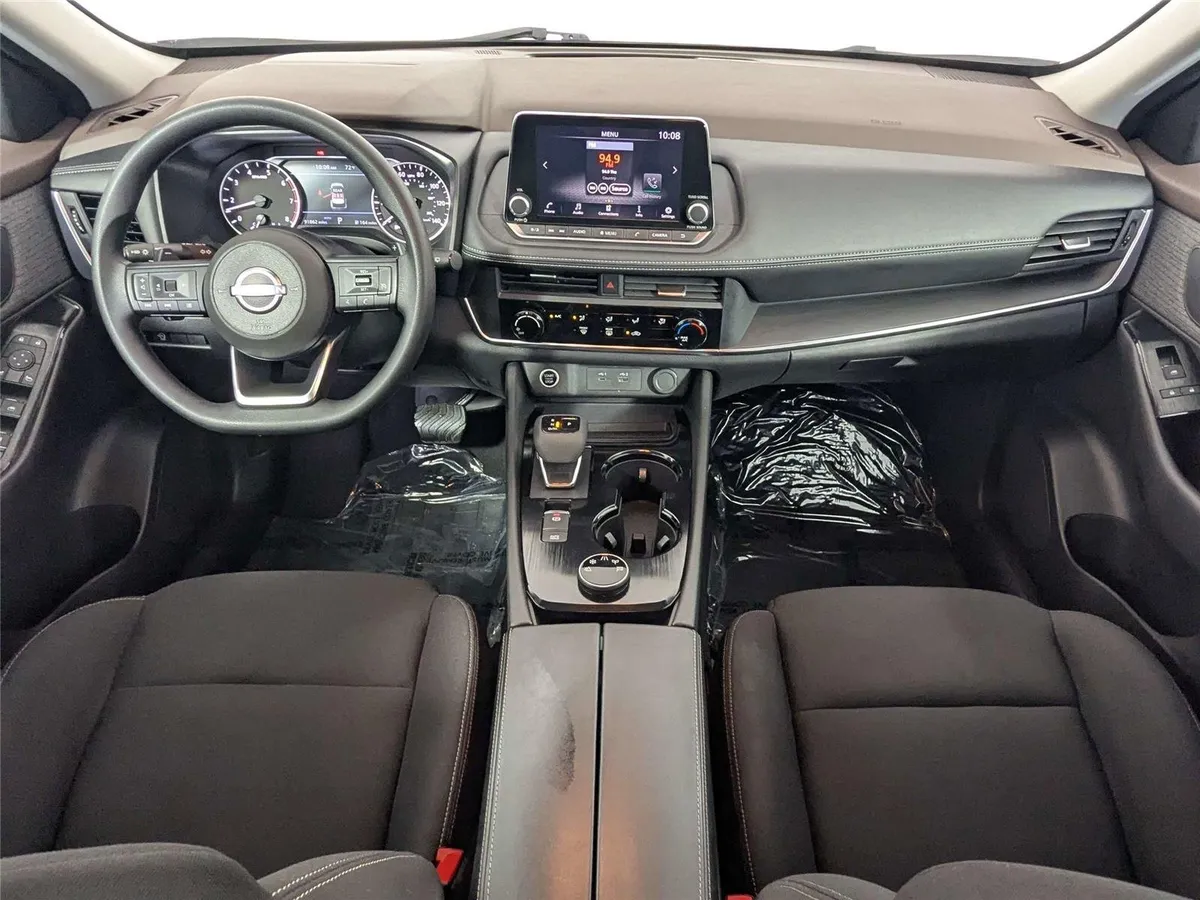 2023 Nissan Rogue S thumbnail 36