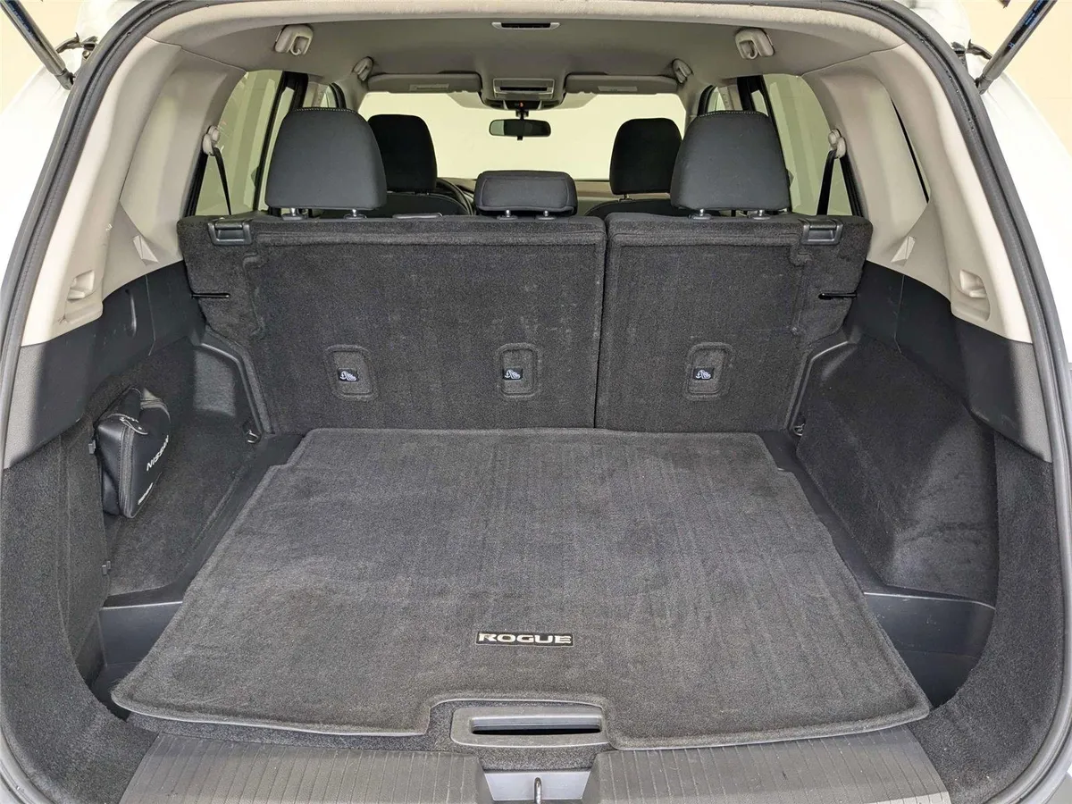 2023 Nissan Rogue S thumbnail 8