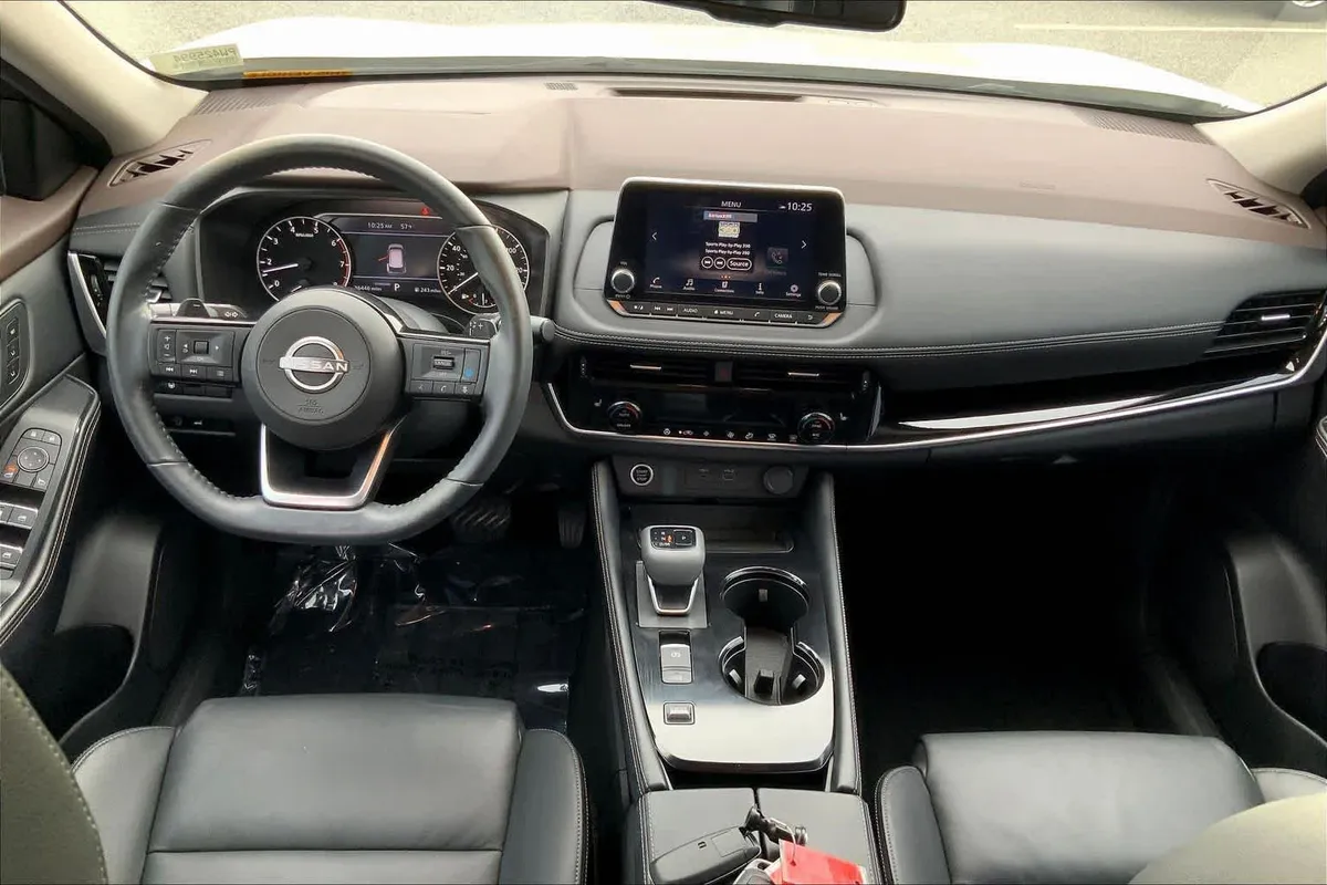 2023 Nissan Rogue SL thumbnail 28