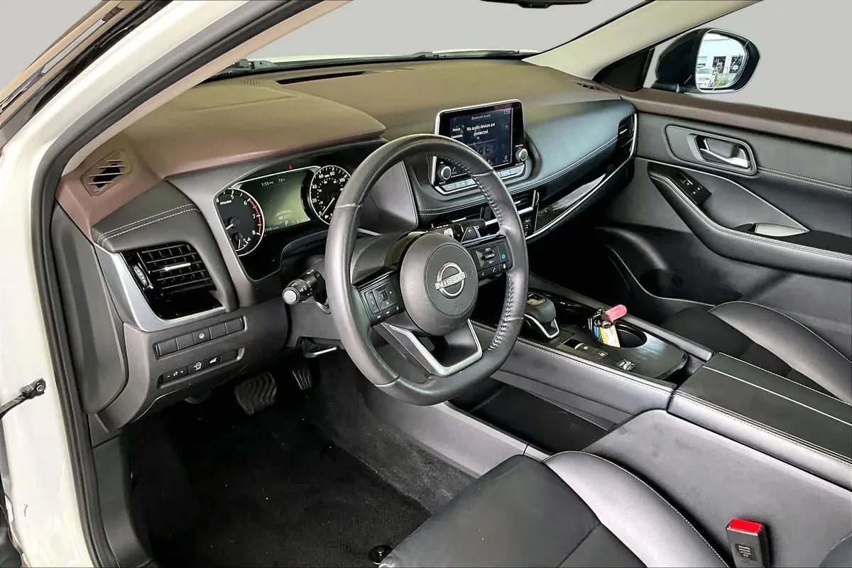 2023 Nissan Rogue SL thumbnail 35