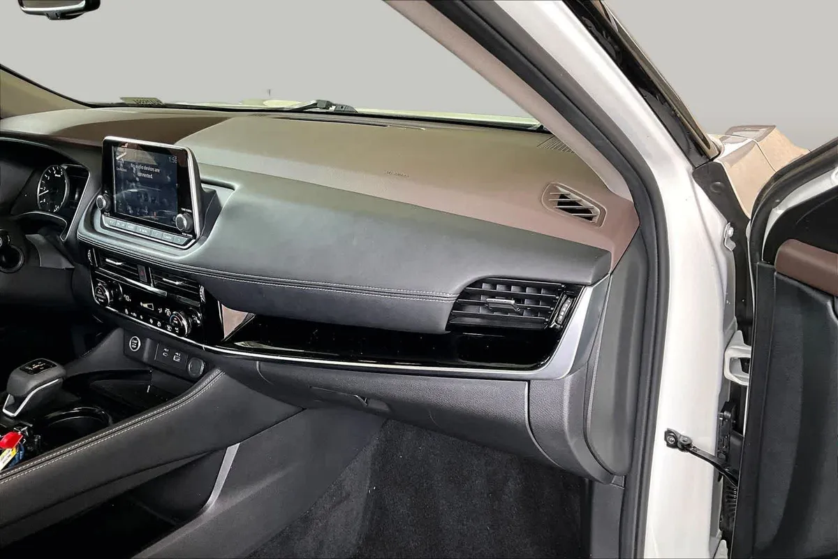 2023 Nissan Rogue SL thumbnail 37