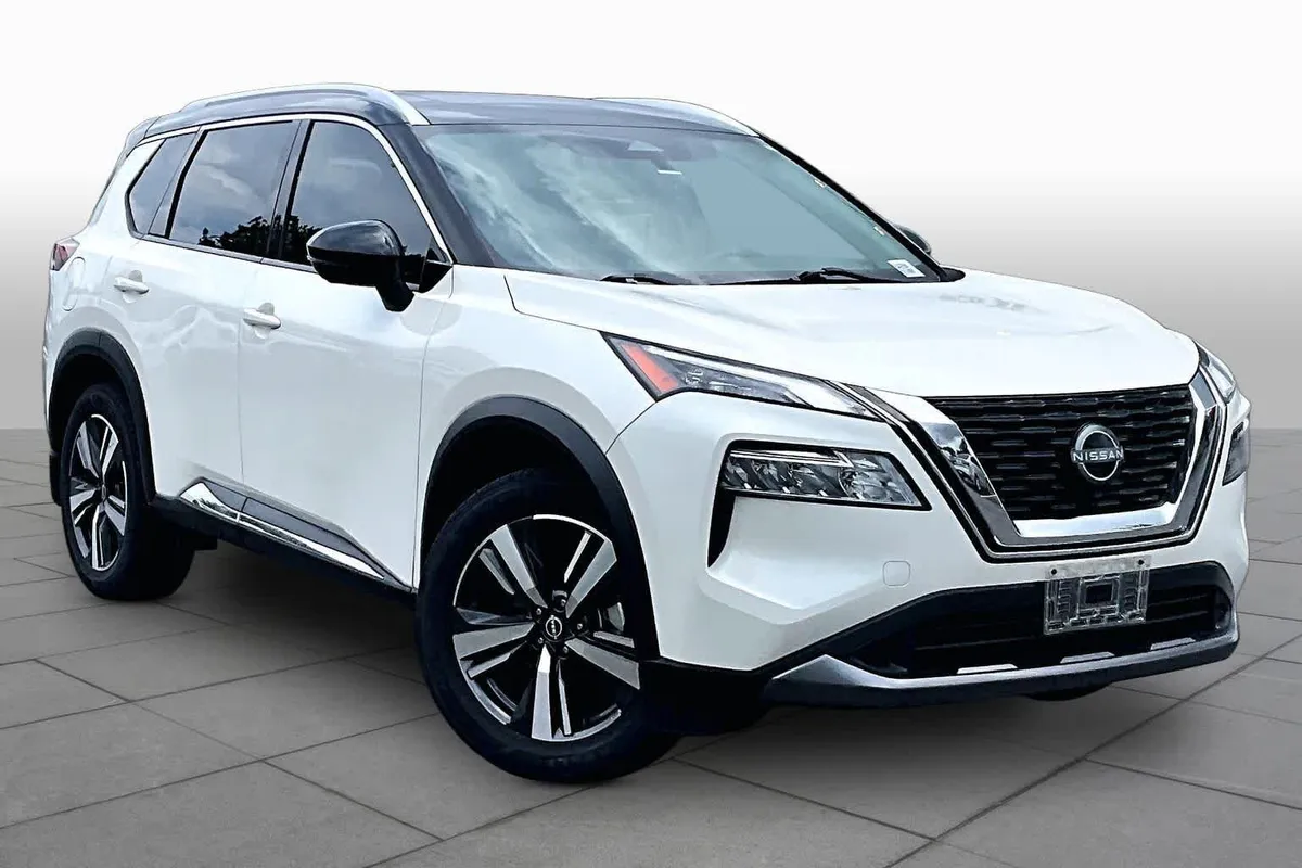 2023 Nissan Rogue SL thumbnail 5