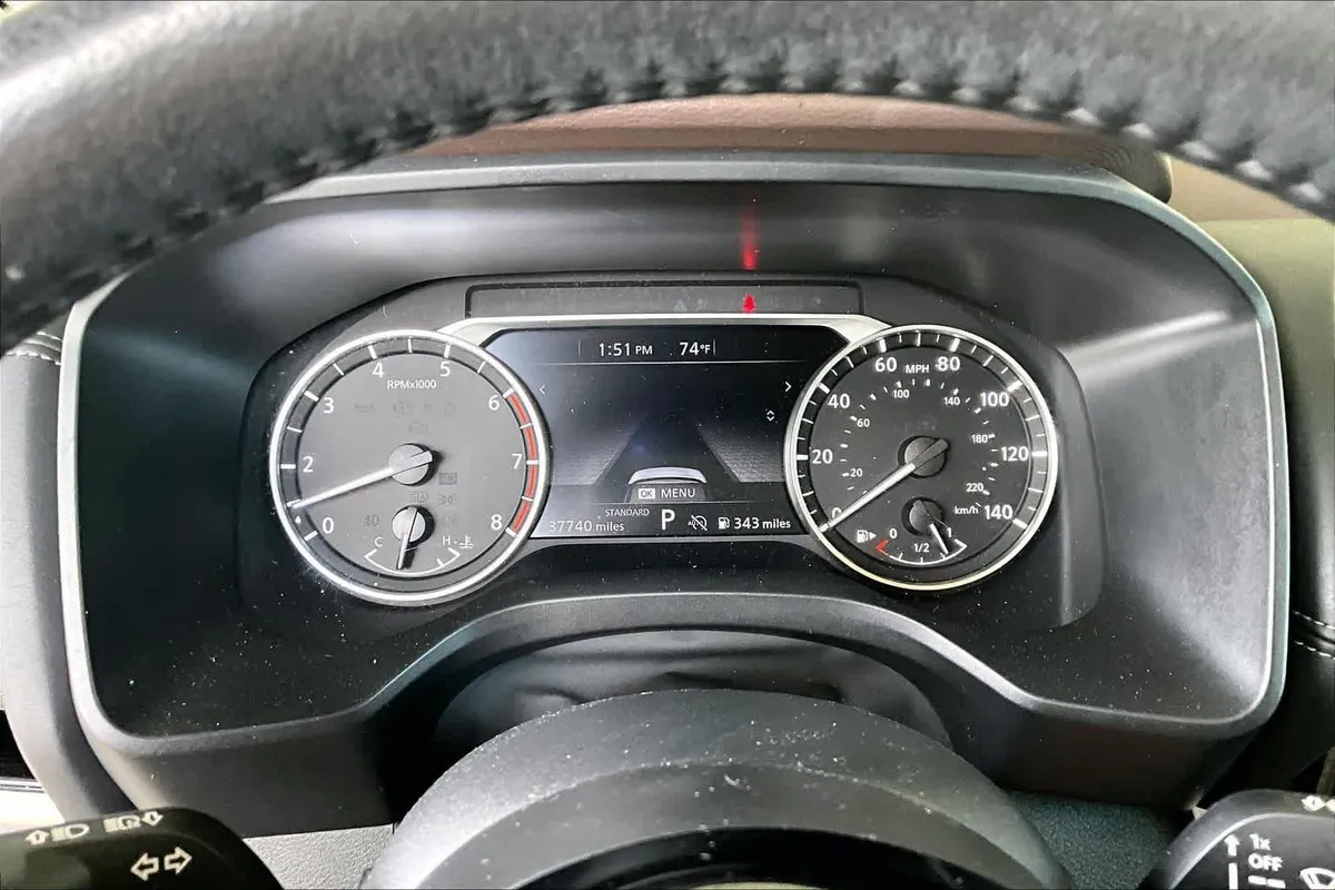 2023 Nissan Rogue SL thumbnail 51