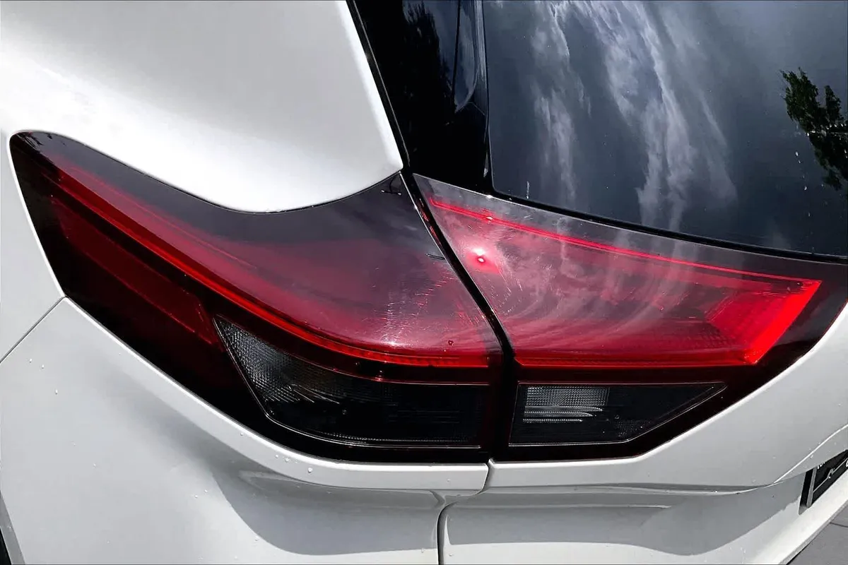 2023 Nissan Rogue SL thumbnail 55