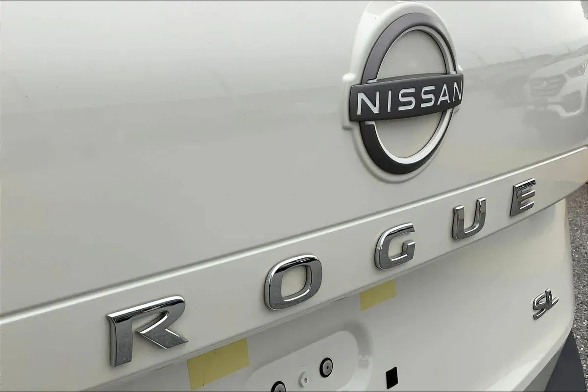2023 Nissan Rogue SL thumbnail 58