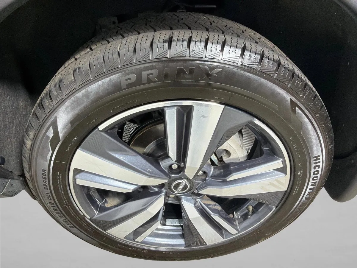 2023 Nissan Rogue SL thumbnail 21