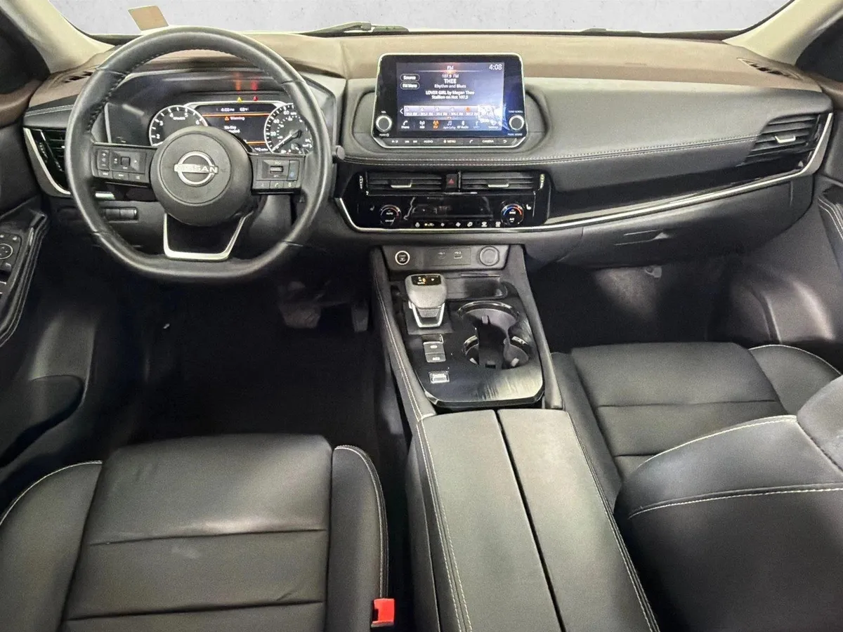 2023 Nissan Rogue SL thumbnail 24